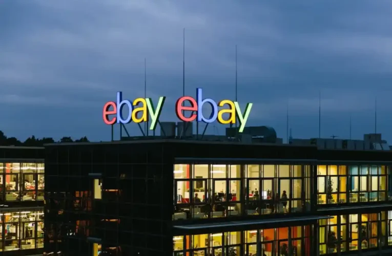 Historia de eBay: El Gigante del Comercio Electrónico Desde sus Inicios Hasta Hoy